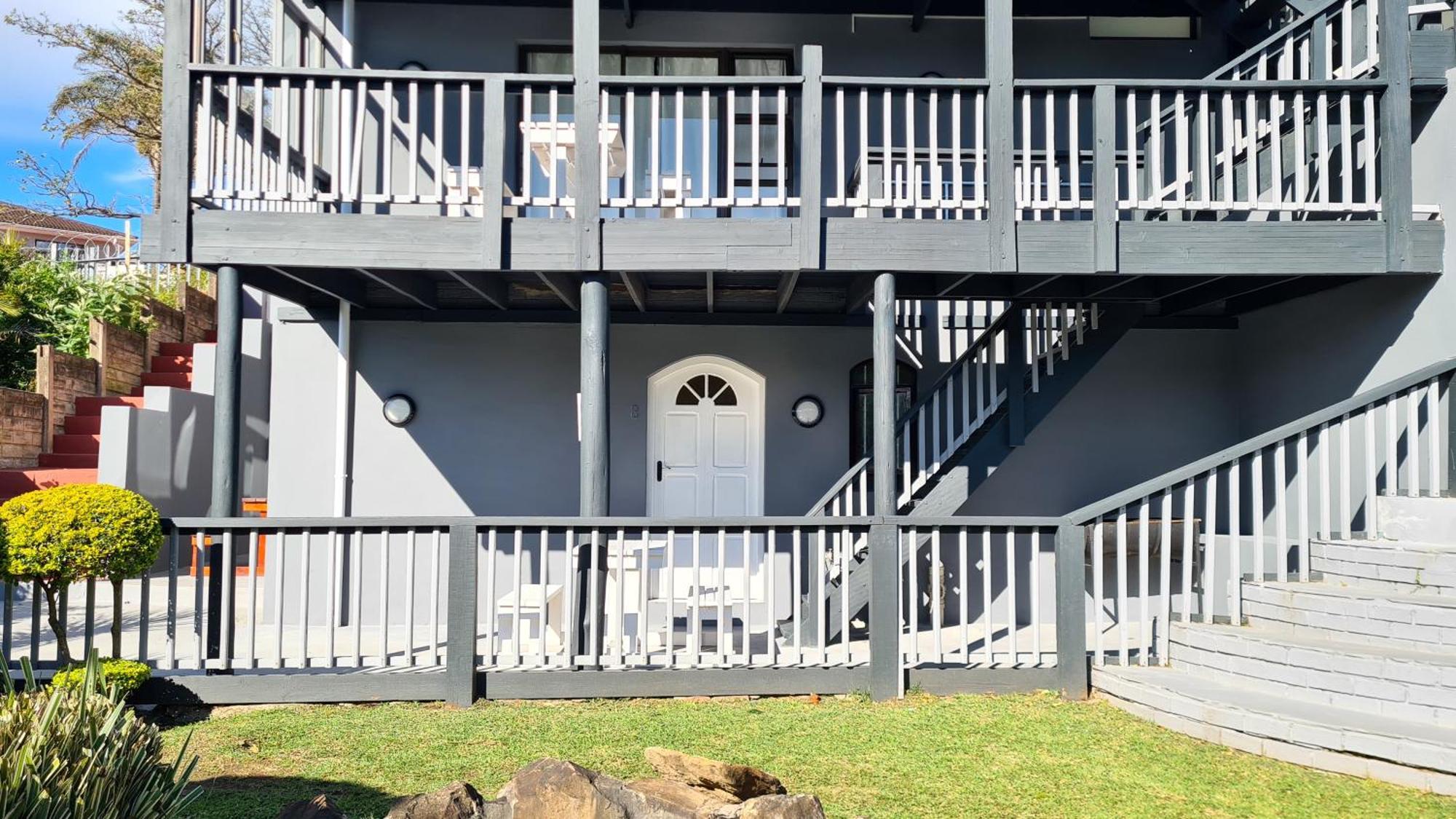 Vincent Valley Lodge East London Exterior foto